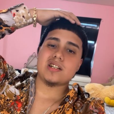 📍Flawda '19🎓// #10⚽️//💈👻:sergio.twin2🥴. “Tomorrow Is Never Promised💔#LLLT💙dec 11🥰❤️ Cammed 🐏