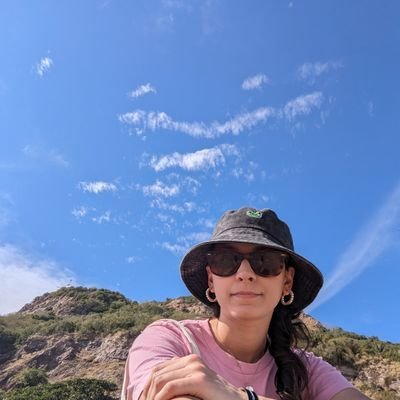 oyekrix's profile picture. siempre seremos: enemigos