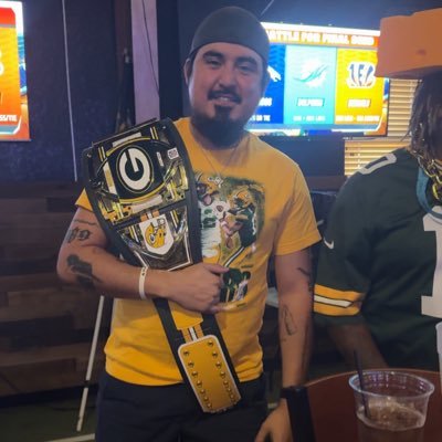 RenegadeRich_89's profile picture. Welcome to the Shit Show