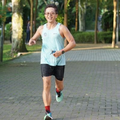 derickyam's profile picture. Digital Marketer | Certified Partner - Builderall | ACE Fitness Certified Personal Trainer | Distance Runner.

My mission is to redesign your life with purpose.