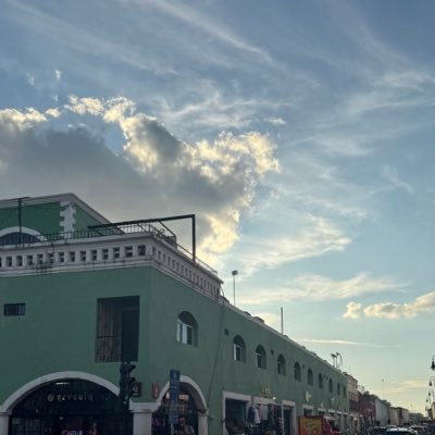 sunsettina28's profile picture. 