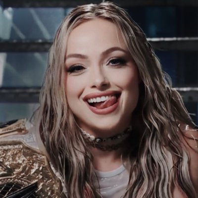 Stephen Curry y Liv Morgan son mis pastores y nada me faltara.
#LMRT
#LivDom