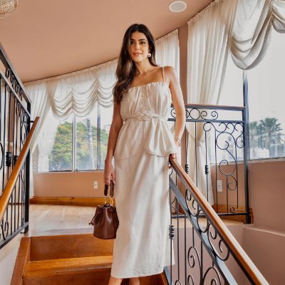 Interests: love to see more of the world, travel and read, love to do charity work, fishing, skiing, golf, tennis, skydiving, swimming, yoga, piano, financing