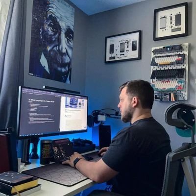 PACCOTECH98's profile picture. service Social media coding expert, fast & legal software engineer

@Meta support @Discord assist @Fundz retrieval, Dm