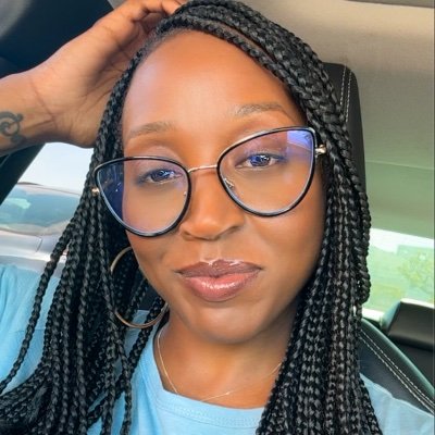 Professional musician • vinyl collector • It costs nothing to be kind 🖤 Hey beautiful Black people 💫