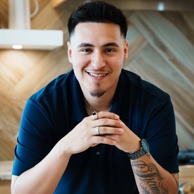 Discover Jonathan Flores, REALTOR®, your expert bilingual real estate agent for the Dallas-Fort Worth area and nearby cities. Home buying/Selling specialist.