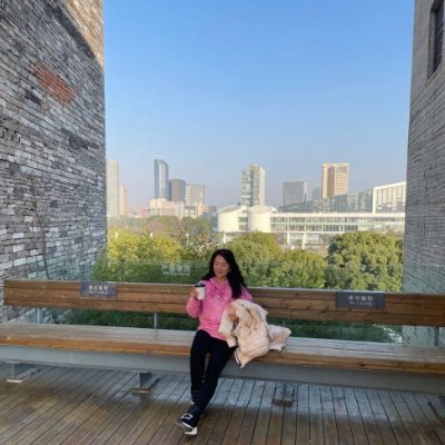 Lolo0776Lolo's profile picture. Please don't use rude language or you will be blocked