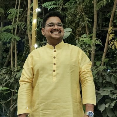 भारतीय,
Software Develope @OracleFS,
VJTI , Fergusson,
#लेखण❤️
Books reviews and summaries 🙃