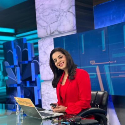 Sr Research Analyst at CNBC; ex-ET NOW Insta handle: vinnii_motiwala