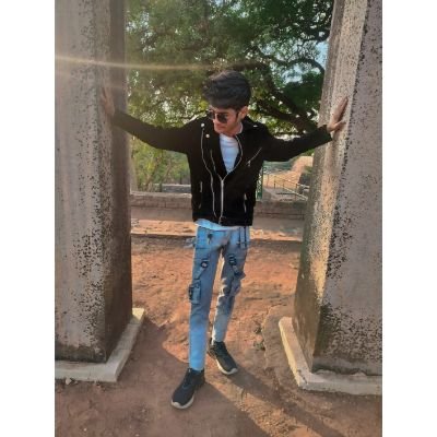 HARIOMLODHI2004's profile picture. “Software Developer | Proficient in Java, C++, and C | Building Efficient and Scalable Solutions | Open to  opportunities”