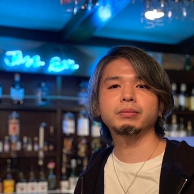 Bassist who based in Tokyo.Check out my gig schedule here. https://t.co/iMuW9kGYCs