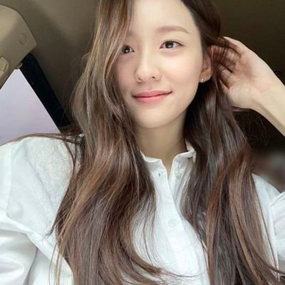 u_mo2n's profile picture. 의식의 흐름에 떠다니며 도파민 사냥 중