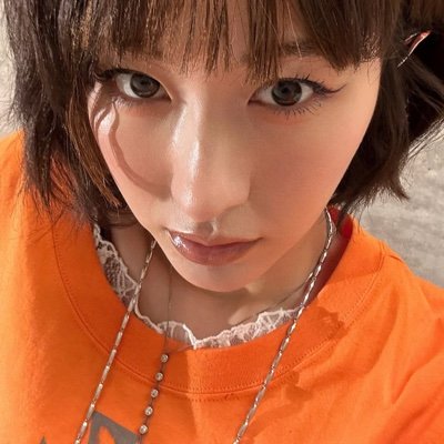 seulyumi's profile picture. I like girls especially  #土生瑞穂