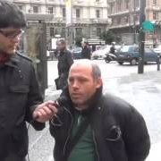 Sk_u_l_l_y's profile picture. In un mondo che ci obbliga all’eccellenza, fare schifo è un gesto rivoluzionario.  💙