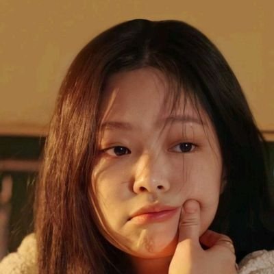 aelitascode's profile picture. 