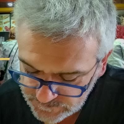 Adanero's profile picture. Cuquismo puceláner
No hay moral ni valores en esta red social de mierda
Sincretista
(by la Suju)
Estoy en Twitter para ser (más) borde
Trincapiñones
No discuto