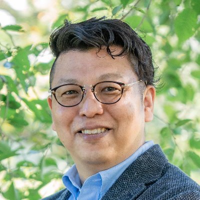 伴走型のコンサルタント&コーチ。『人と組織の未来を創る』
Stripe Consulting&Coaching LLC代表。組織デザイン。
神戸芸術工科大学|名古屋商科大学大学院|京都芸術大学大学院|
(職種)⇒デザイン⇒プロモーション⇒マーケティング⇒プロマネ⇒システム開発⇒研究開発⇒コンサルティング+コーチング
