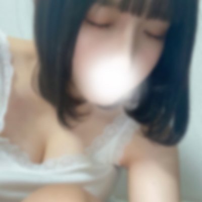 22歳 その辺の女子大生。 遊びたいお年頃。 定期可能な人募集しています。 フォロー下さい。フォローの無い方はちょっと怖いかな...。 フォロワーさん優先▶ https://t.co/5wS5br3UHm