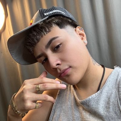 Youn9daze's profile picture. Instagram : youn9.daze