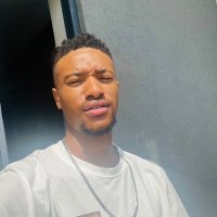 onthatile (@onthatile__) 's Twitter Profile