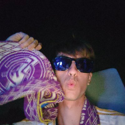 17~🇪🇸~🤍~⚽~Wrestling
Periodista deportivo en proceso
Soldado de Vini Jr
https://t.co/zureKyIWdF