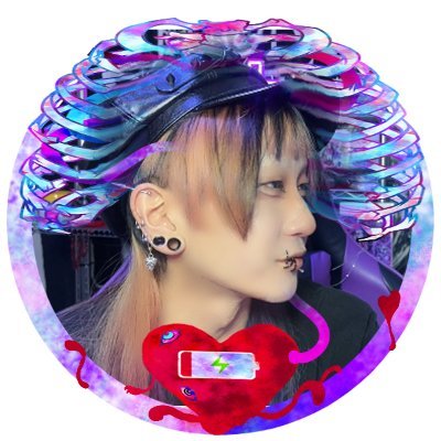 ピアスが大好きなあの派手なやつ サブよりメインなサブカルチャー ｴｽｴｲﾁｱｲｵｰｴﾇ@SHION_brand ﾃﾞｻﾞｲﾅｰﾃﾞｽ☺︎