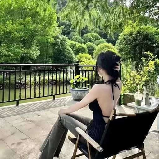 BewstorelJmYq's profile picture. 