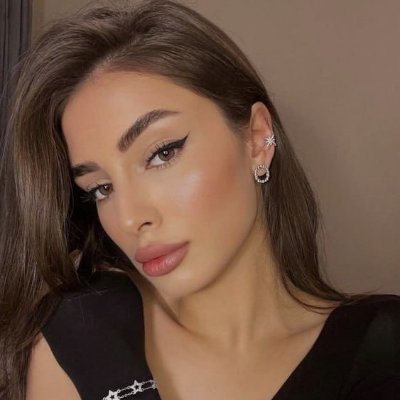 sabrina321nd's profile picture. - don't rush something you want to last forever