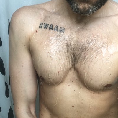 pornandstyle's profile picture. Just another boy from the internet.