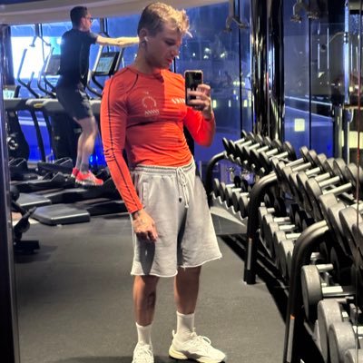 140+ Home Videos on my Onlyfans Channel XXL🍆