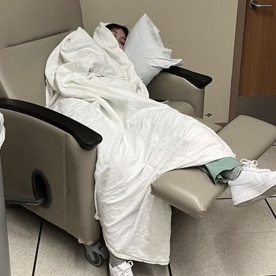 ifatem_en04's profile picture. only God can judge me