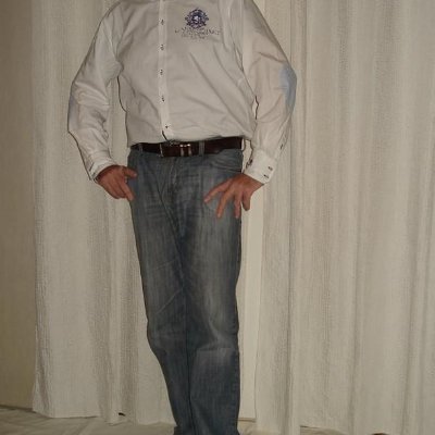 Ich bin Sportlehrer und suche eine Sie für Freundschaft plus im Raum Kaiserslautern; gerne 01522 3746881