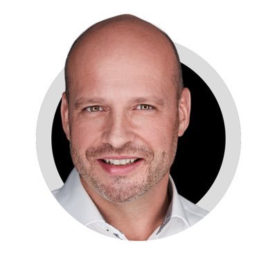 Global VP System Operations @SAP. Design Thinking | Creativity | Presentations | Photography | Music | Sports | - and much more... Opinions are my own.