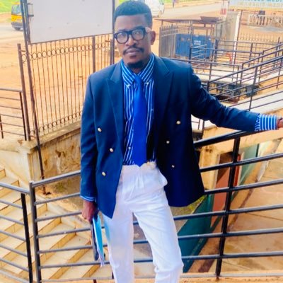Noumaviann2173's profile picture. Jeune ambitieux dynamique et sociable ;licence en communication et relations publiques ; mon slogan impacter le monde de la communication: 💯 bassa’a 🥰🇨🇲