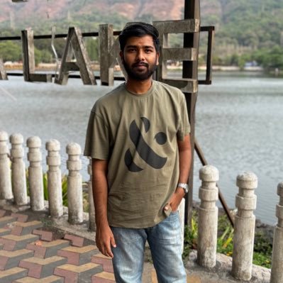 santoshmanguli's profile picture. swe | crap talks