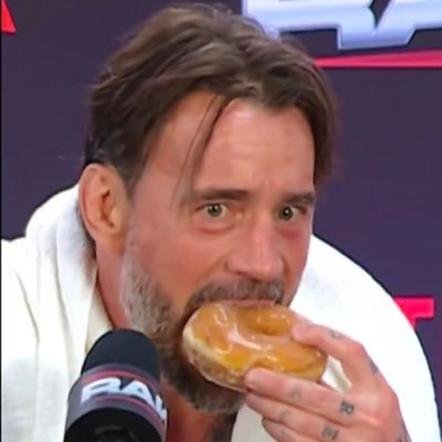 Plays Video Games | Twitch Affiliate | Does YT/TikTok | Casual Wrestling Fan | 🐼 :)