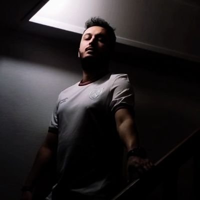 ItsKidKaiser's profile picture. I make music. 🎧
I love West Ham. ⚒️