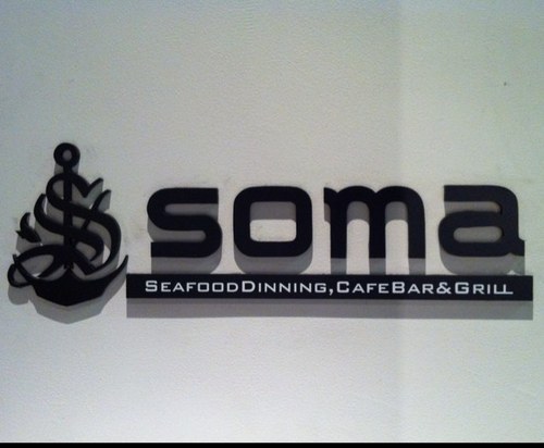 神戸TORROADにあるイタリア料理のお店です。SeaFoodDinning S.O.M.A.では季節感のある海の幸を使用する事を大切にしています。