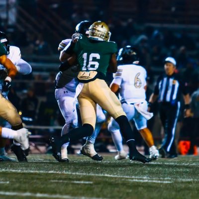 6’3| 220| 2026 | DE/OLB | 5623384204| 3.2 GPA| 🇳🇬@servitefootball Typicaldalu@gmail.com
