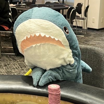 ストレッチトレーナー、ヨガインストラクター、施術歴5年以上。インストラクター歴6年以上。出張ストレッチ行っています!ポーカーやダーツの大会にストレッチトレーナーとして参加経験有□。筋肉大好き💕体格差、長髪が癖ですw