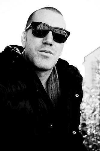 flyteB's profile picture. 