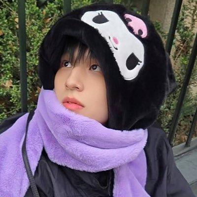 @skywongraveee 🩵 @Hirunkit_ 🩷 | ꜱᴋʏɴᴀɴɪ | 🐶🐈⬛ @harit_keng | 🦆🐰 | 🦮🐻❄️ #周翊然 #宋威龙 ⓁⓃ④ 🏁