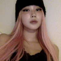 y (@debiloidee) 's Twitter Profile