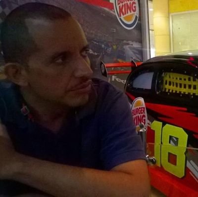 Consultor SHA
Montañista
Bombero
UCVista