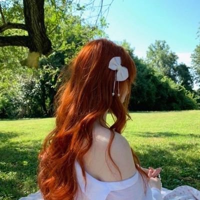 𐙚 (#studytwtbr) - vestibulanda e concurseira que fala 3 idiomas 🎀💗 - Natus vincere.
Instagram: @laisdiem