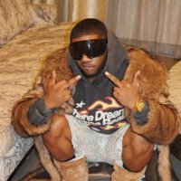 💰🏃‍♂️ (@freshfasho) 's Twitter Profile Photo