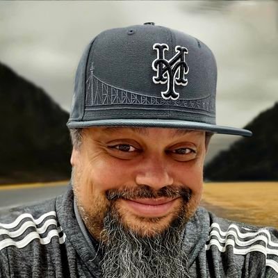 Raiders, Mets, Bulls and sharks for life. yes I'm all over the place. So what? Oh and I take pictures. lol