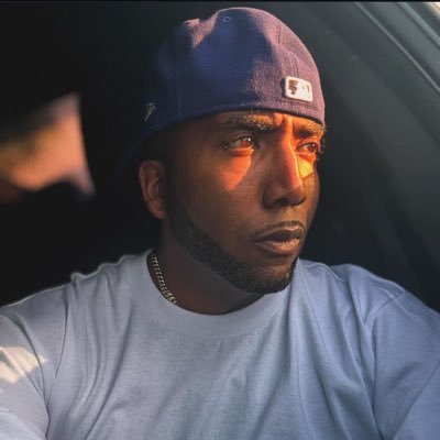gfx.designer -swingtrader -podcaster- pornwebmaster