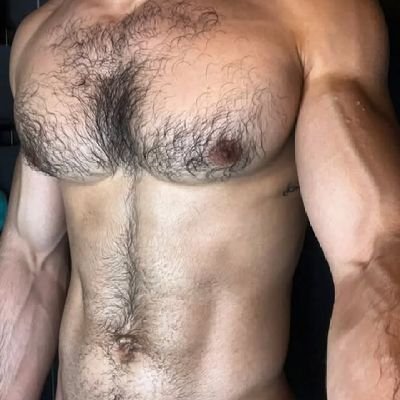 Just a guy trying to figure it out one day at a time, if u want to chat, hit me up, New profile pic of me.😈