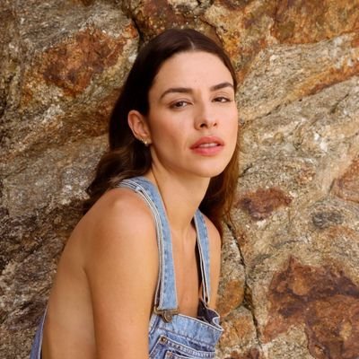 •quero tocar as pessoas com a arte•
Notícias e trabalhos da atriz e modelo Priscilla Reis